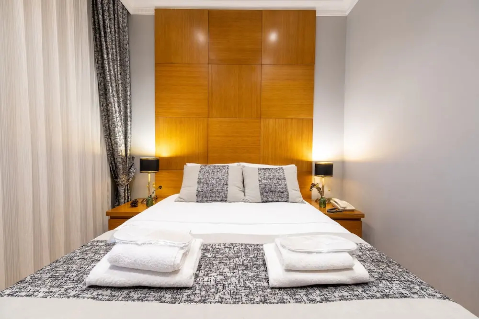King Suits Hotel