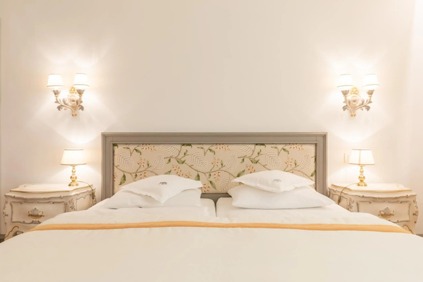 Hotel Elephant