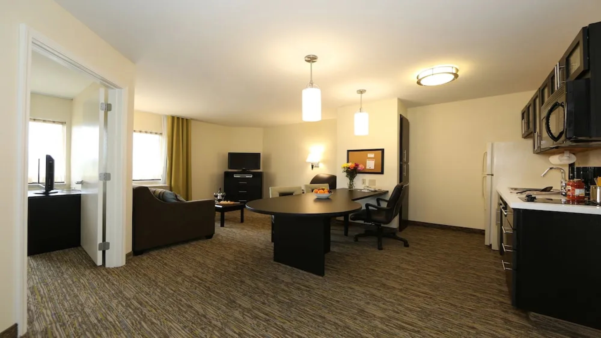 Candlewood Suites East Lansing by IHG