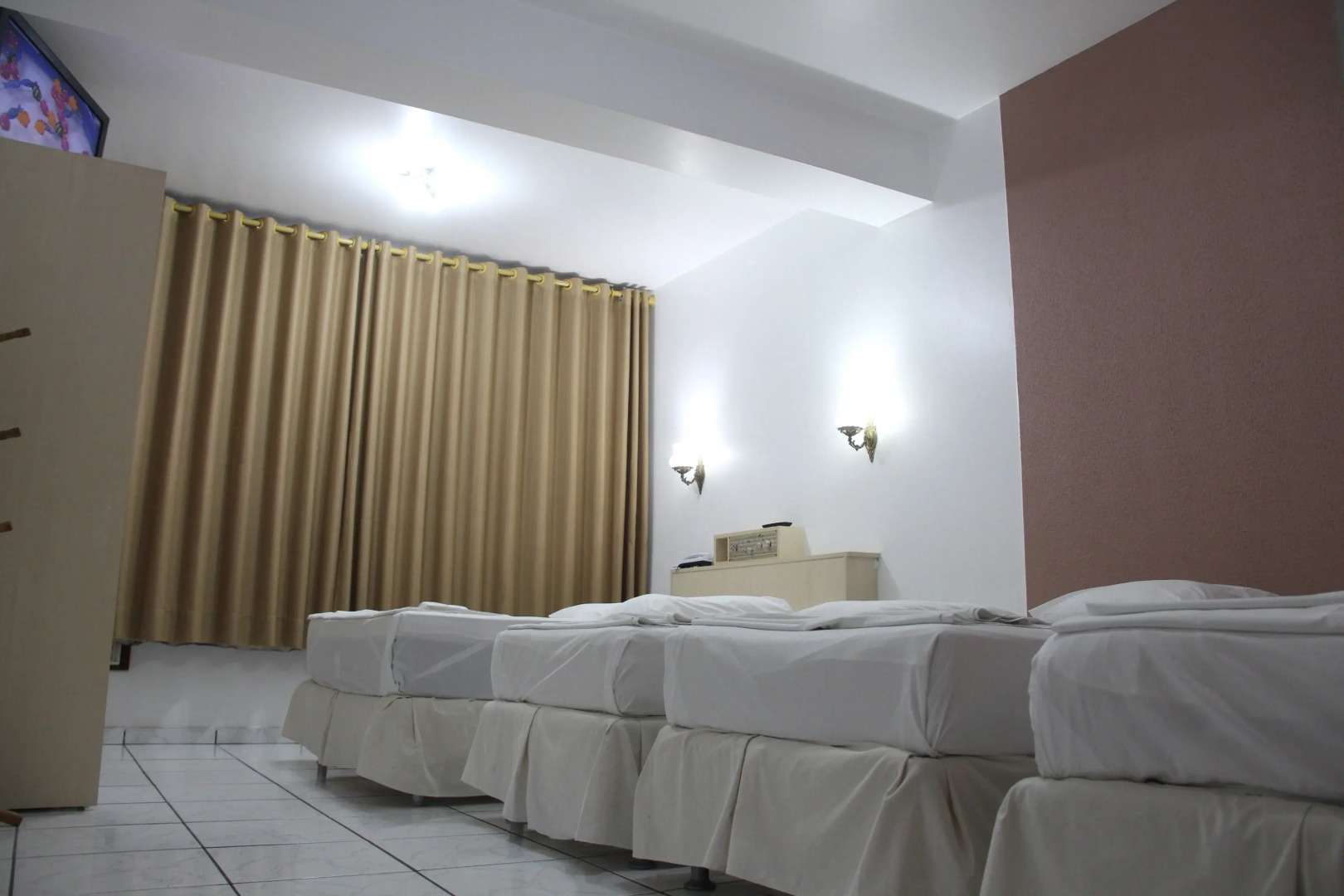 Oásis Chartouni Hotel