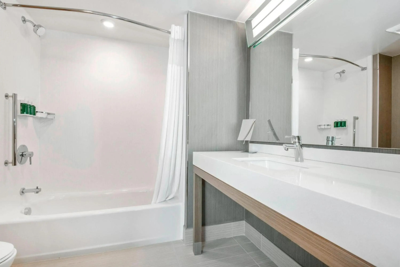 Courtyard by Marriott Raleigh Cary/Parkside Town Commons