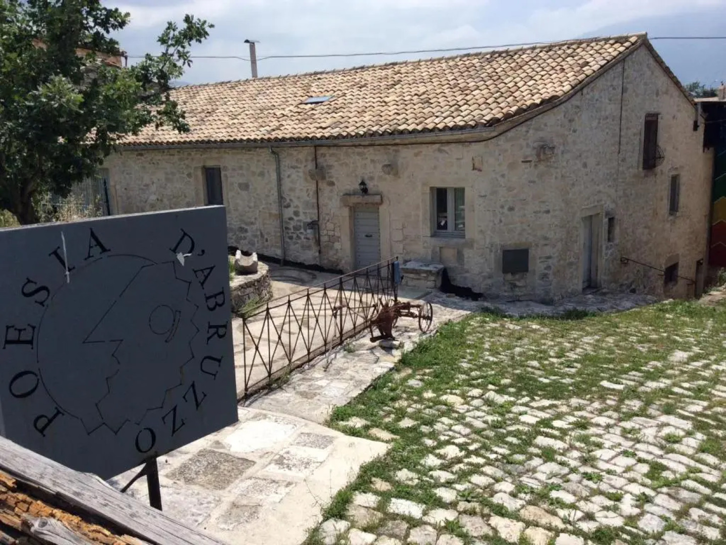 Poesia d'Abruzzo CR 06804dueAFFzerozerozerodue