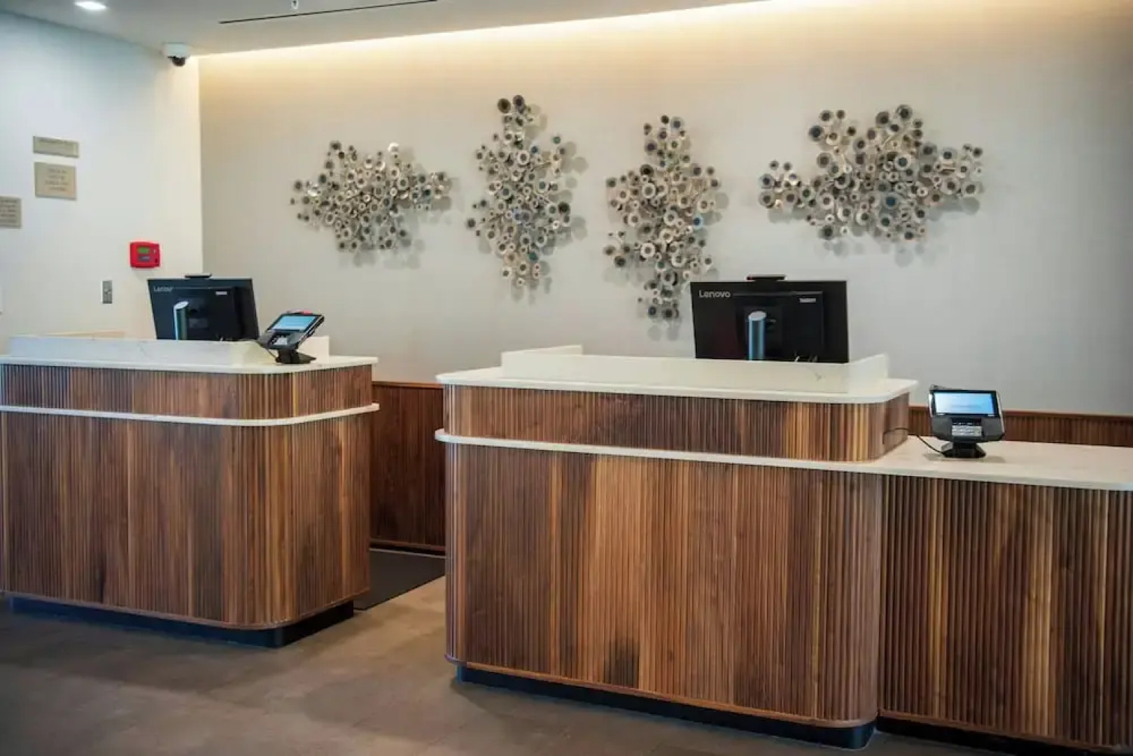 Courtyard By Marriott Lake City