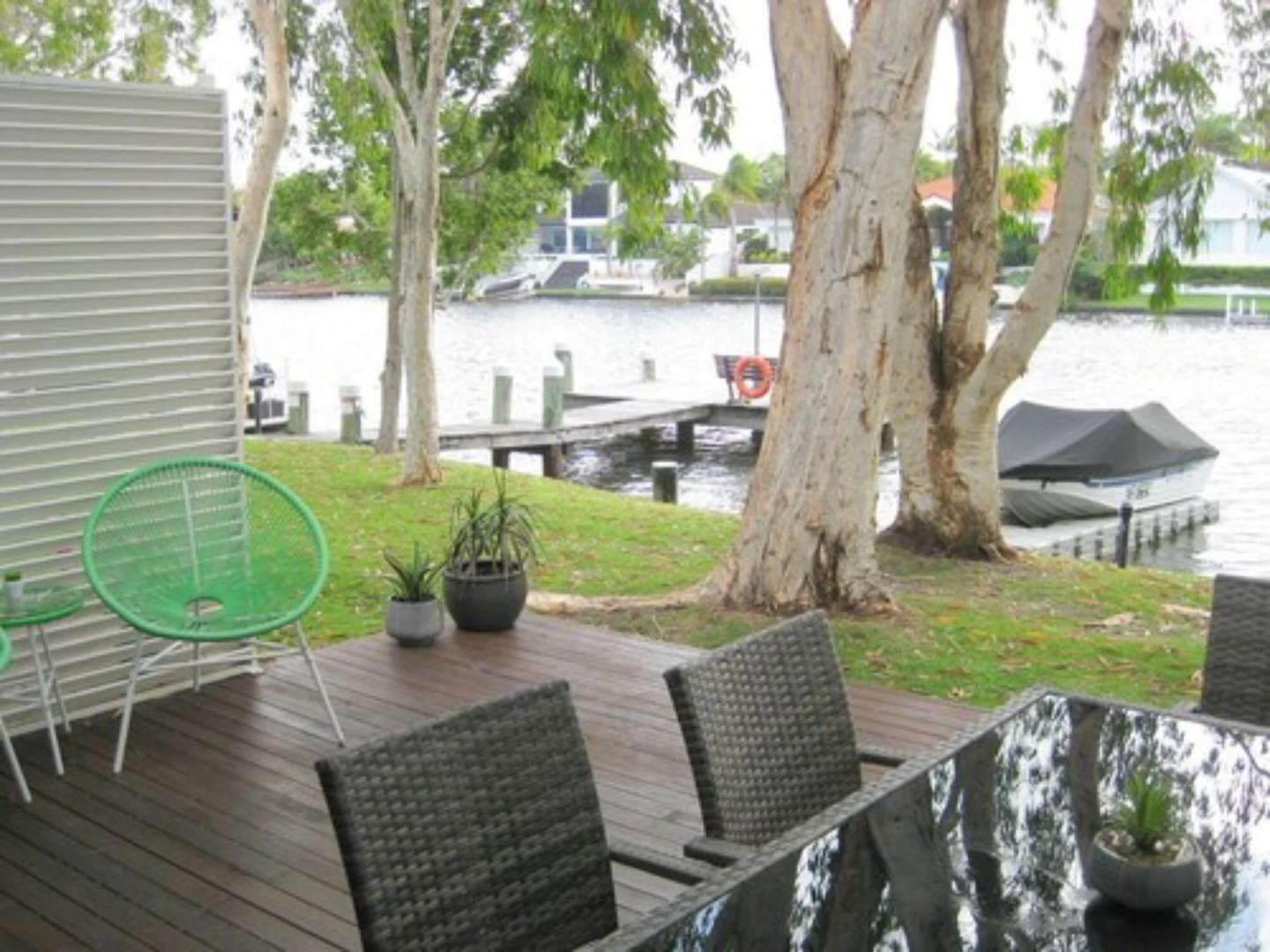 Noosa Entrance Waterfront Resort