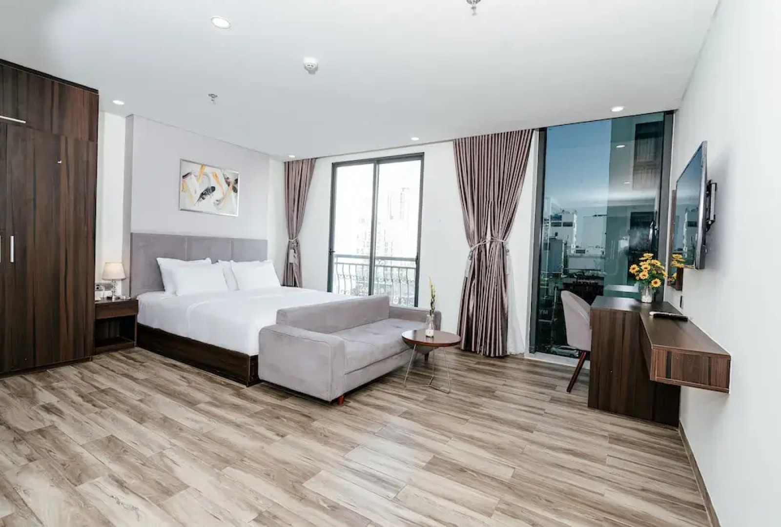 SWEDEN Hotel and Apartment