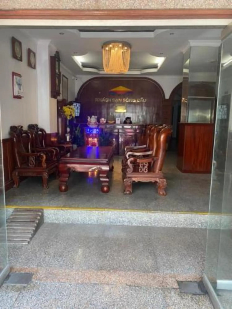 Song Cau Hotel