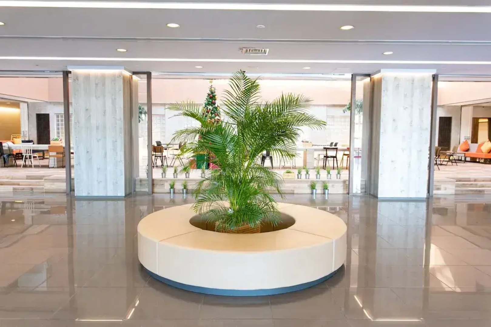 Tosei Hotel & Seminar Makuhari
