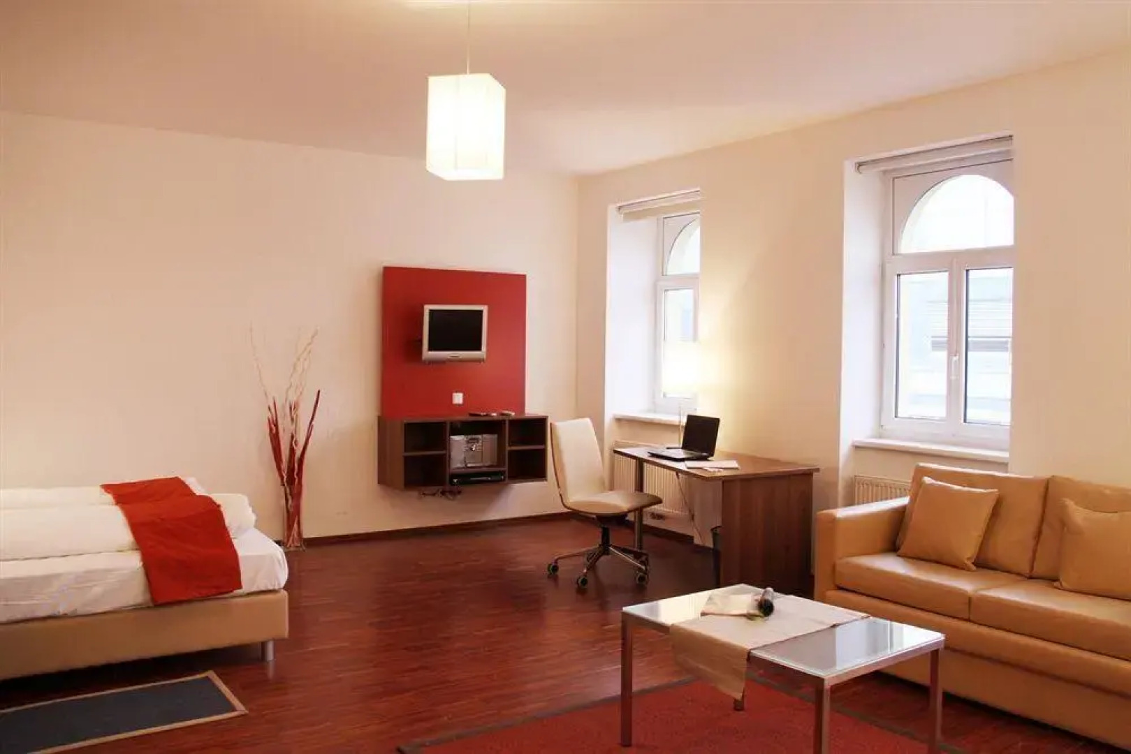 Modern City Apartment Near Central Park