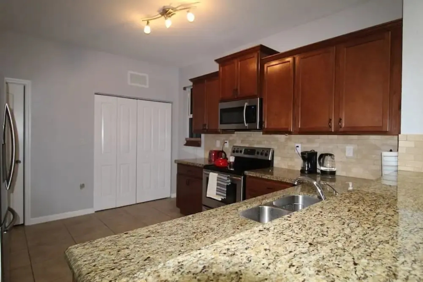 5BR 4BA House in Homestead by ASVR-28444