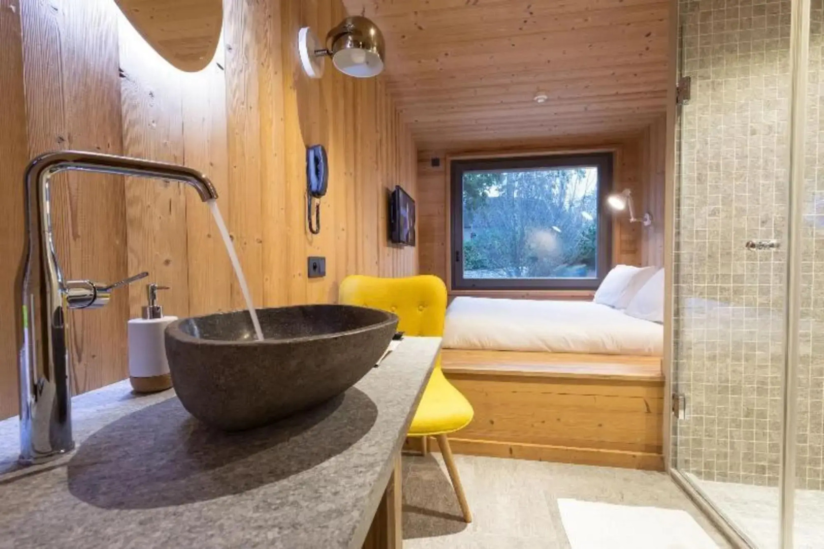 Les Cabanes De La Maison Rouge