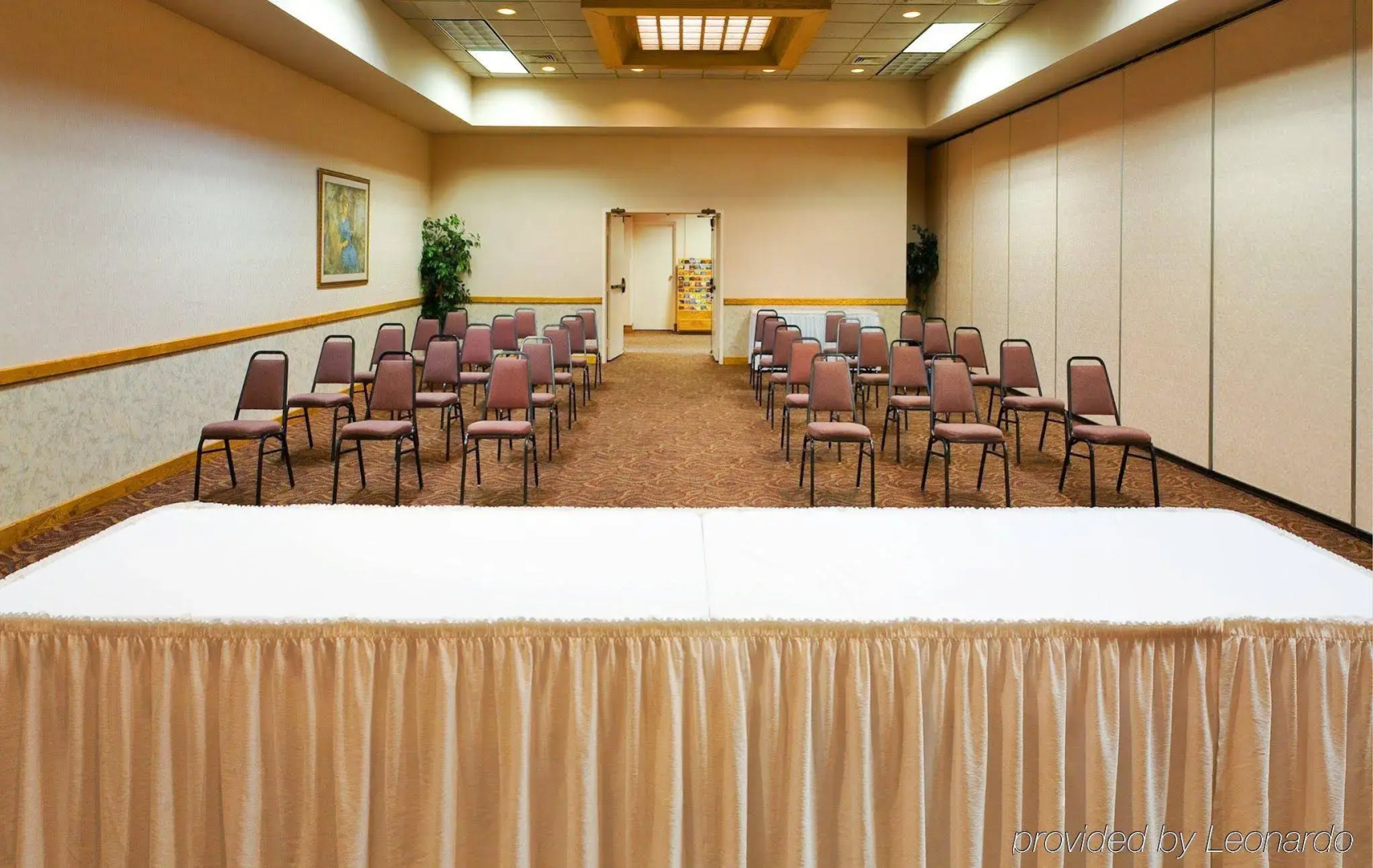 Clarion Pointe Hopkinsville near The Bruce Convention Center