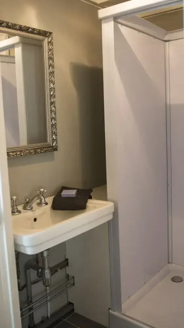 B&B Logeren bij van Heeren