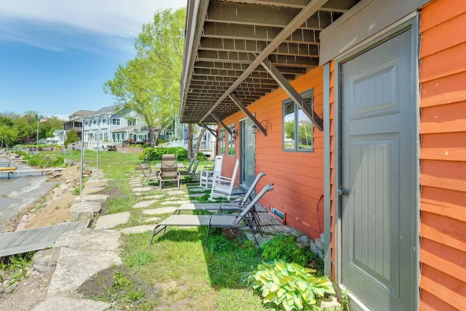 Steps to Powers Lake: Wisconsin Family Home