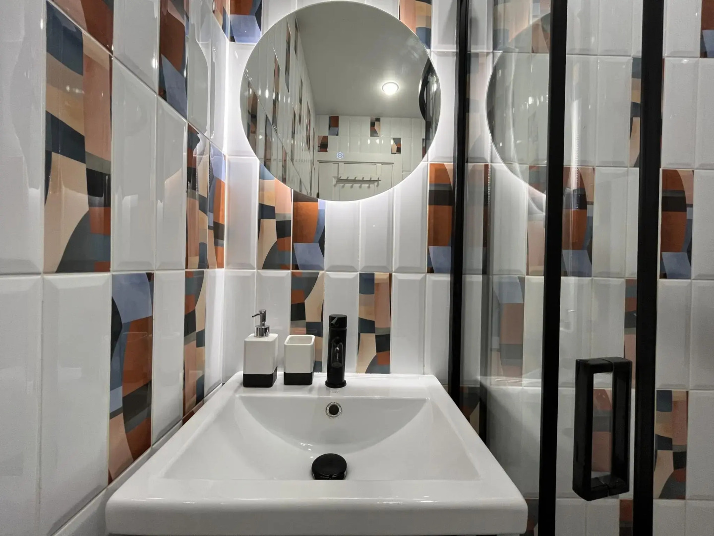 Unique Apart (Уник Апарт) на улице Красная