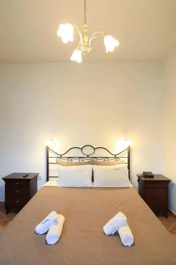 Filoxenia by Grispos Villas