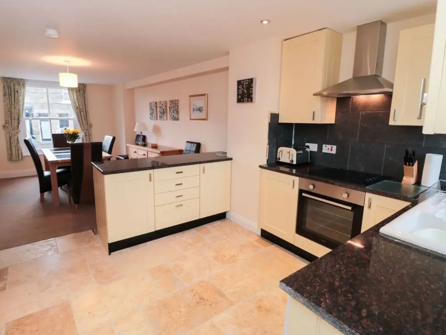 Hawthorn Cottage, Whitby