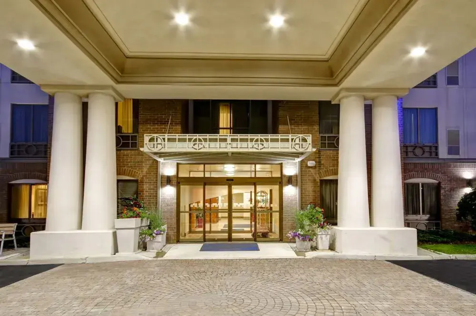 Spark by Hilton Guelph