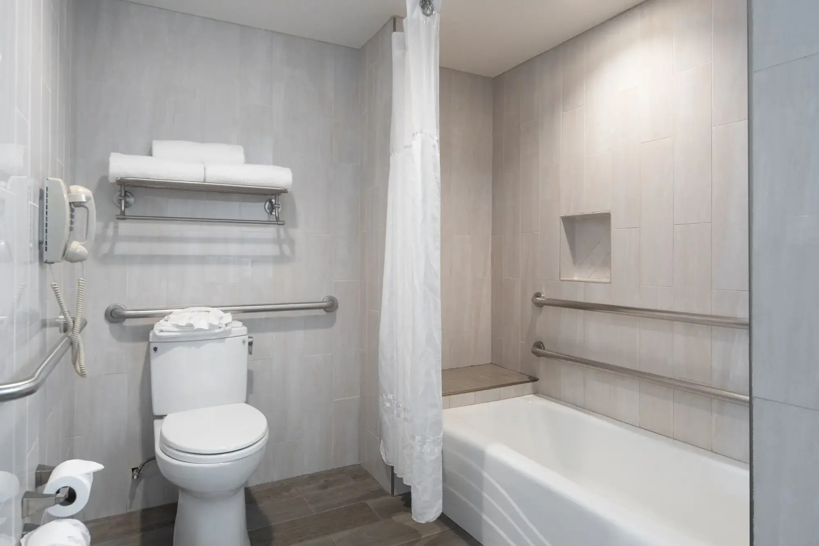 Atherton Park Inn & Suites