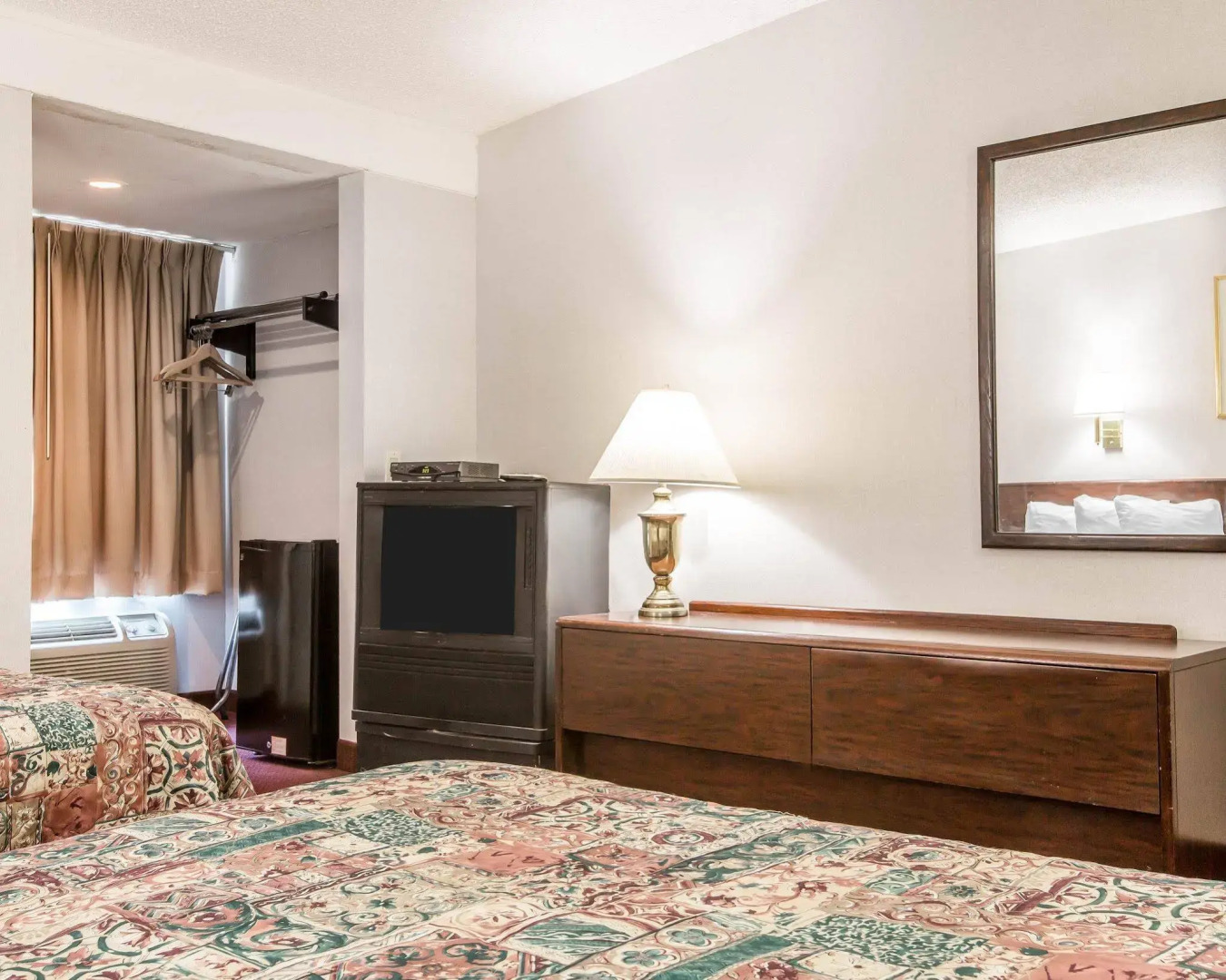 Rodeway Inn & Suites New Paltz - Hudson Valley