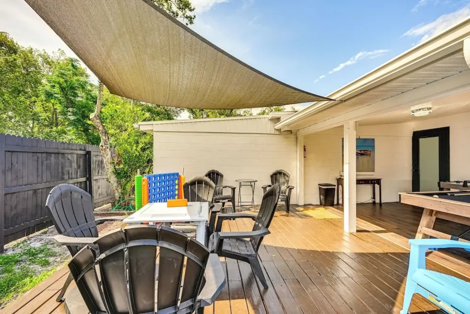 7 Mi to Busch Gardens: Lutz Home w/ Patio!