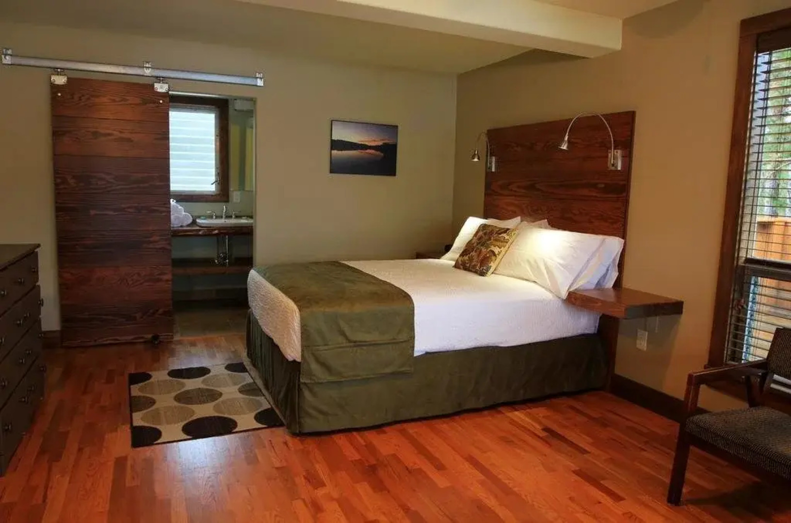 Sojourn Lakeside Resort