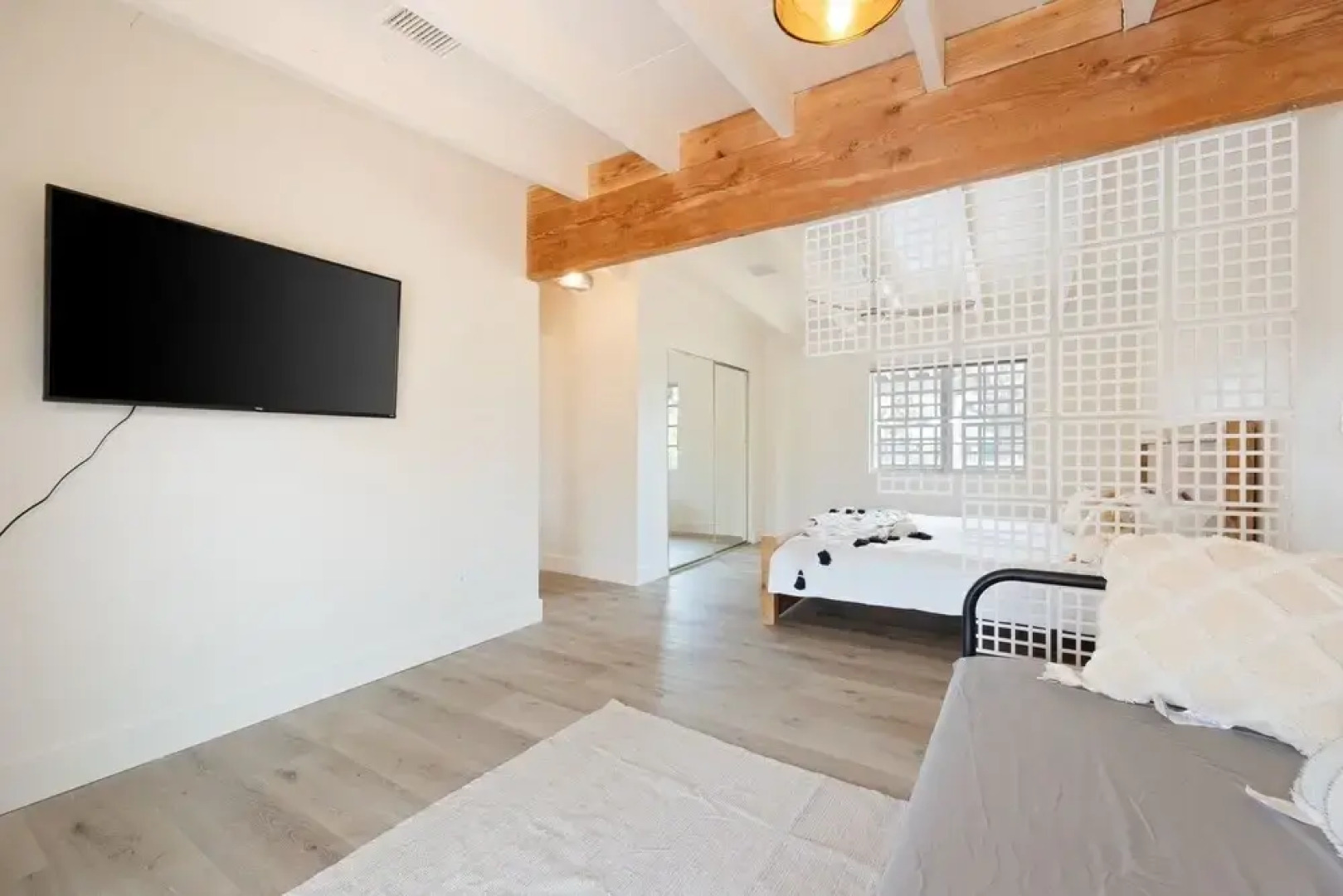 Nuevo Sol - In Ground Pool, Hot Tub, Fire Pit + Bbq 3 Bedroom Home by RedAwning