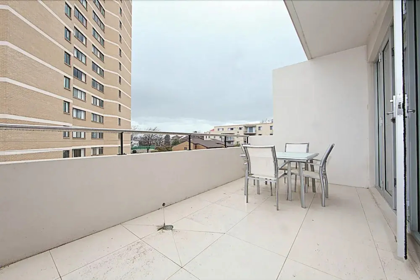 Accommodate Canberra - Trieste