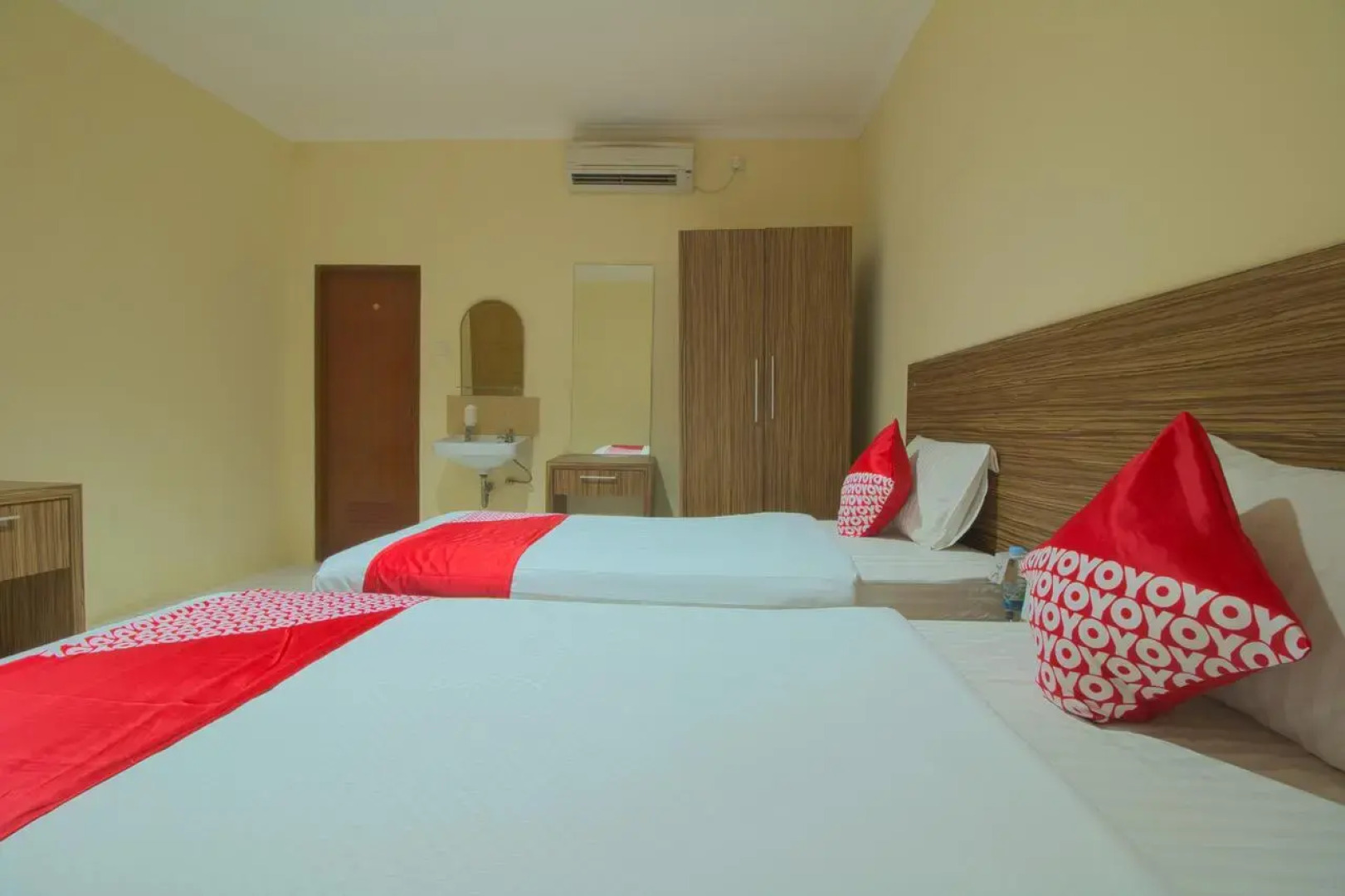 OYO 688 Grand Pakidulan Hotel