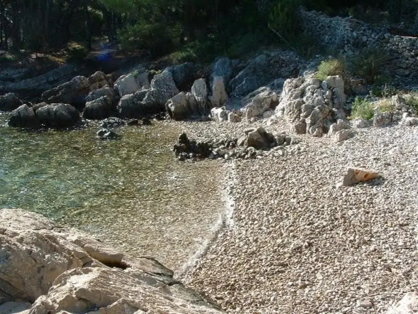 Studio Apartment Nik-50m from beach