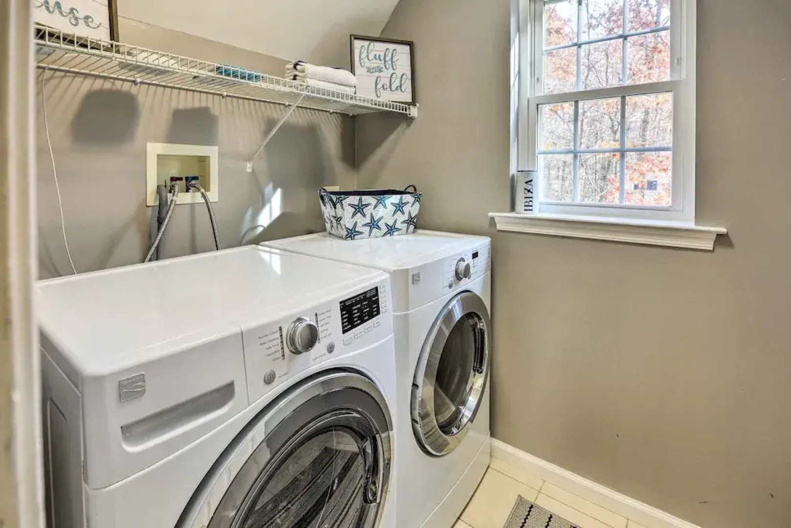 Hot Tub, Lake Access: Serene Albrightsville Home!