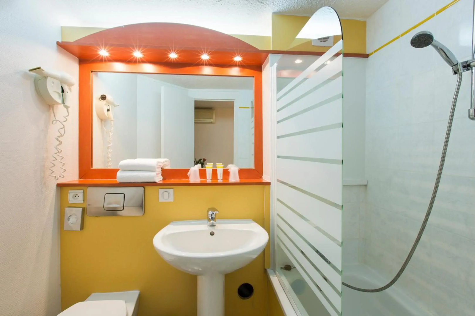 Comfort Hotel Montlucon