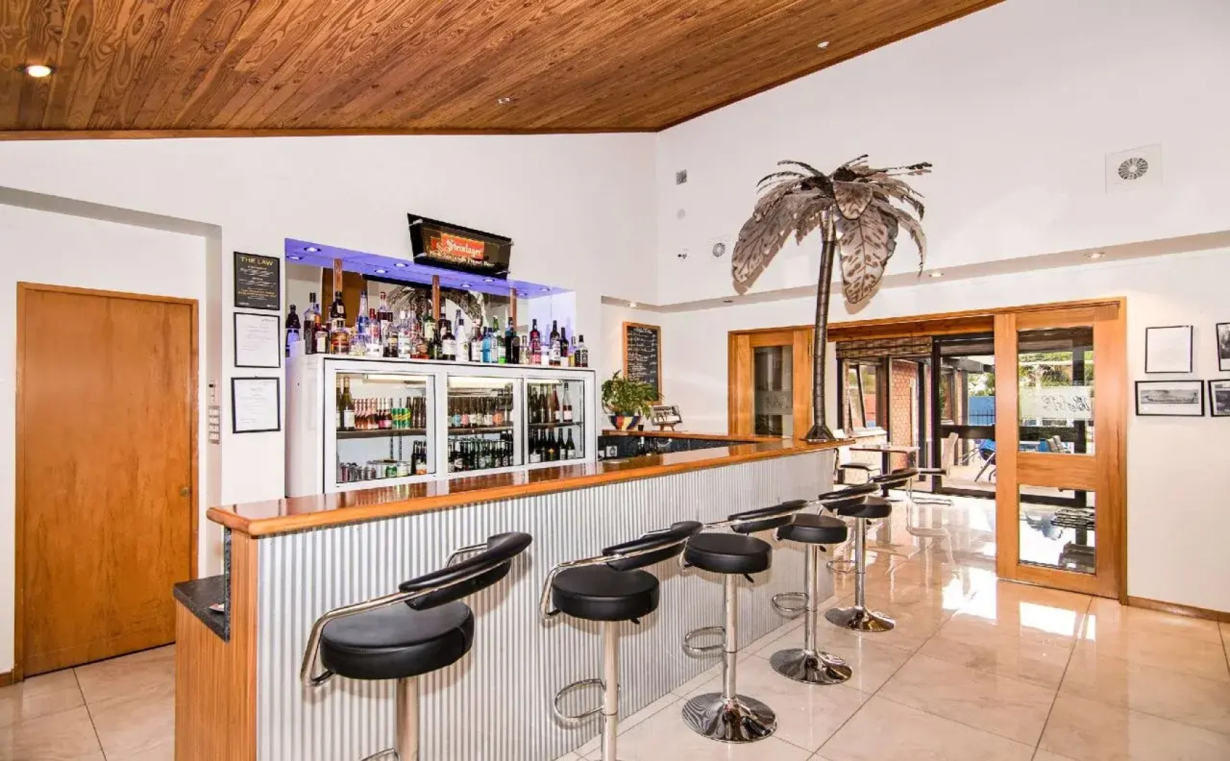 Riverside Hotel Marlborough