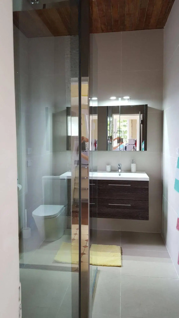 Runciman Berries and Emus B&B