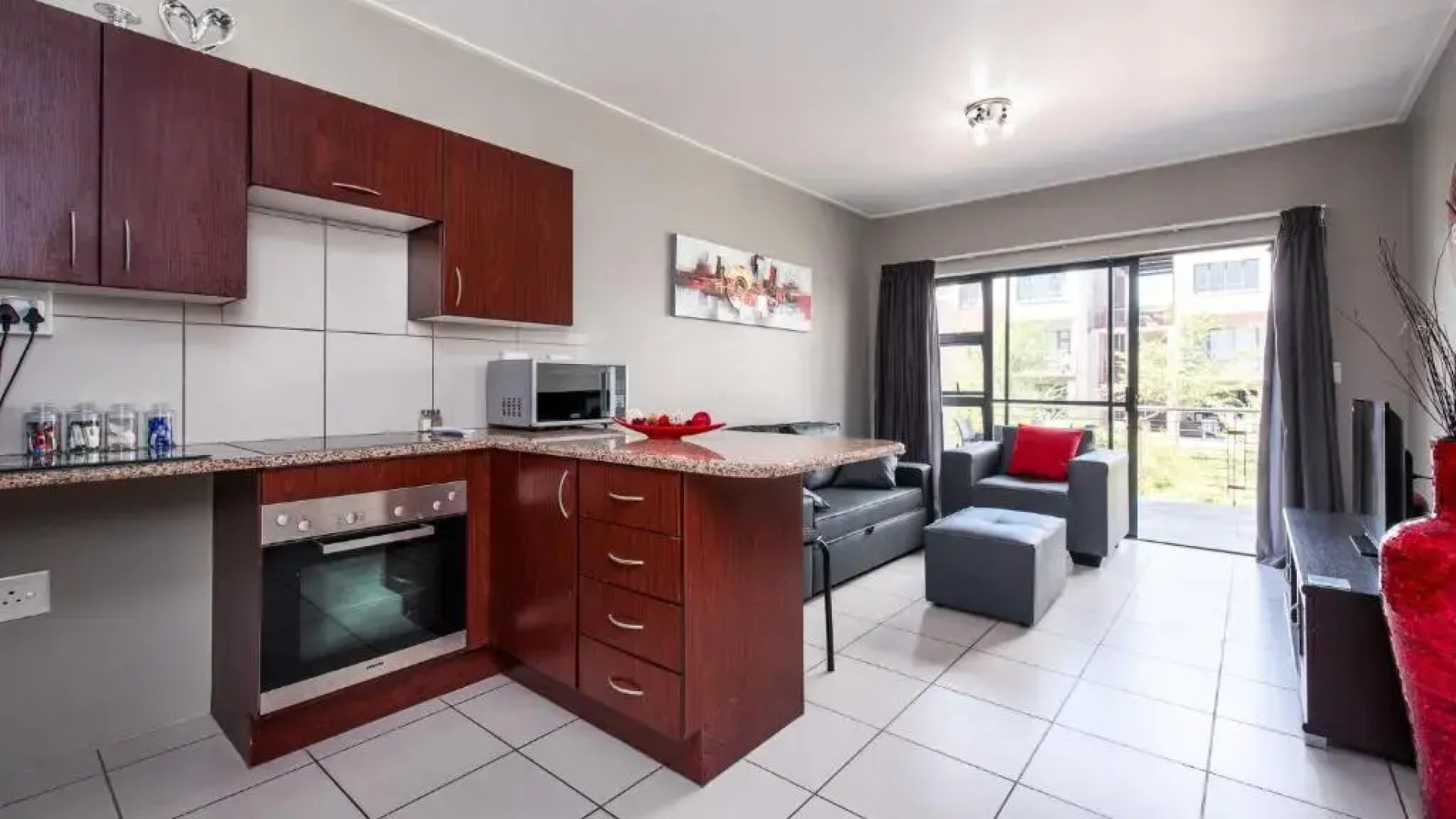 JoziStay @ Jackal Creek Apartments