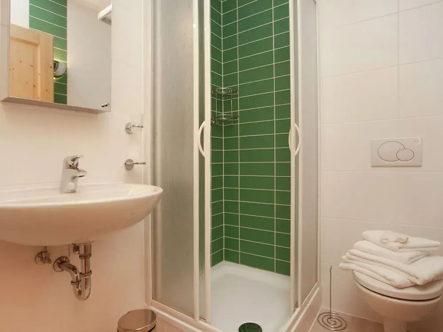 Bright Chalet With Terrace in Saint Jakob in Haus Tyrol