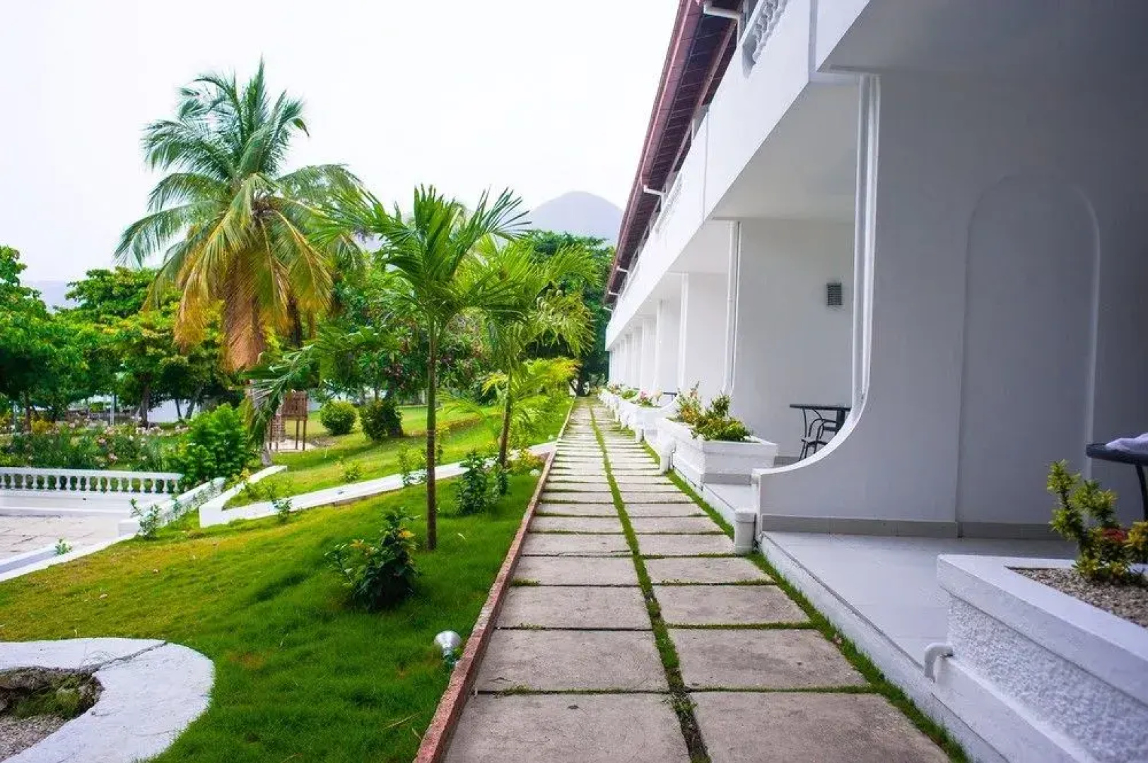 Wahoo Bay Beach Club & Resort