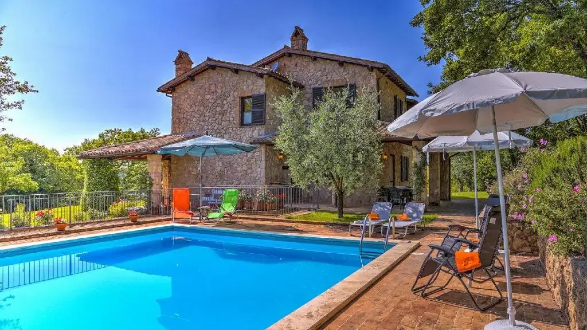 VILLA POGGIO VERDE 6, Emma Villas