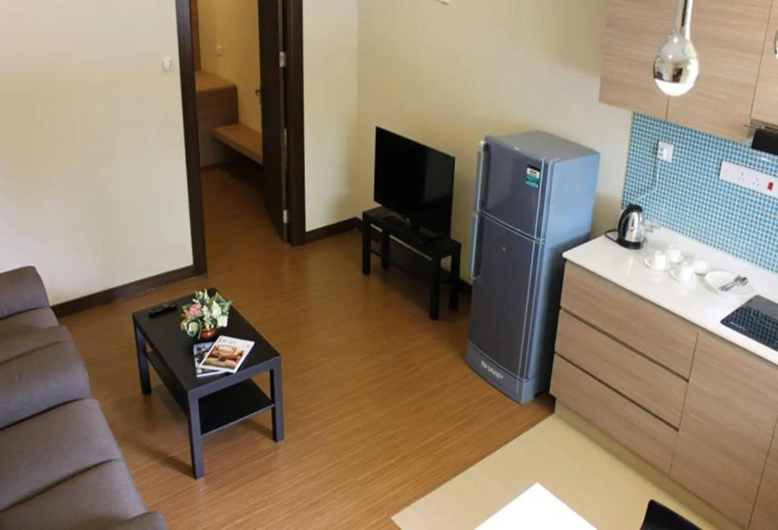 Riverside Residence by Gina Suite