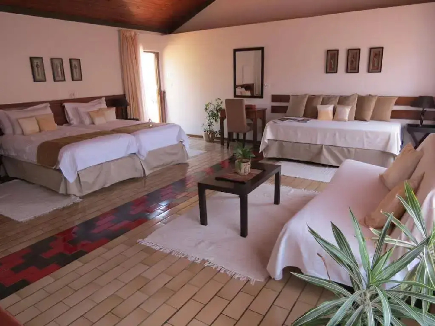 Touraco Guesthouse