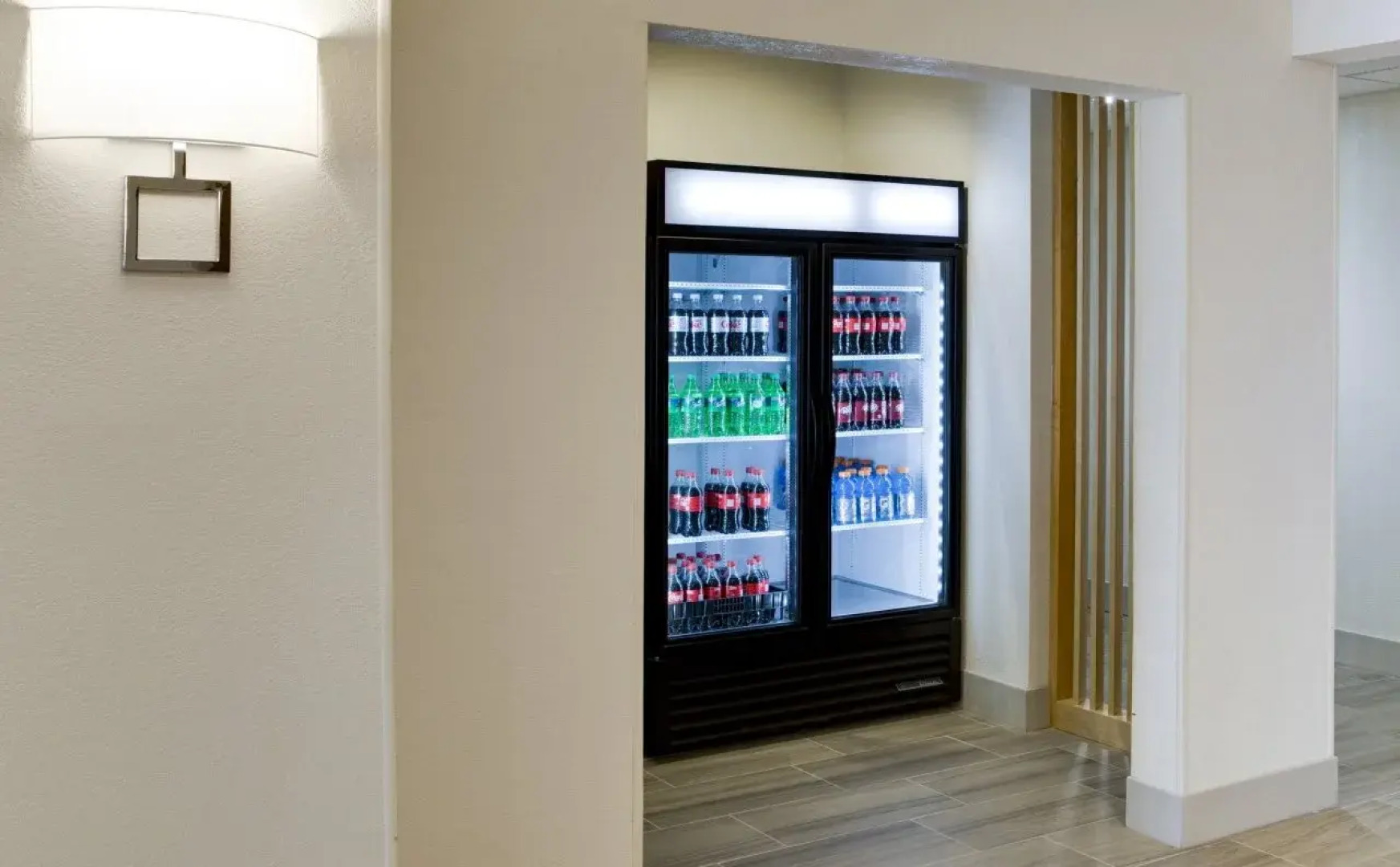 Holiday Inn Express Hotel & Suites Jacksonville by IHG