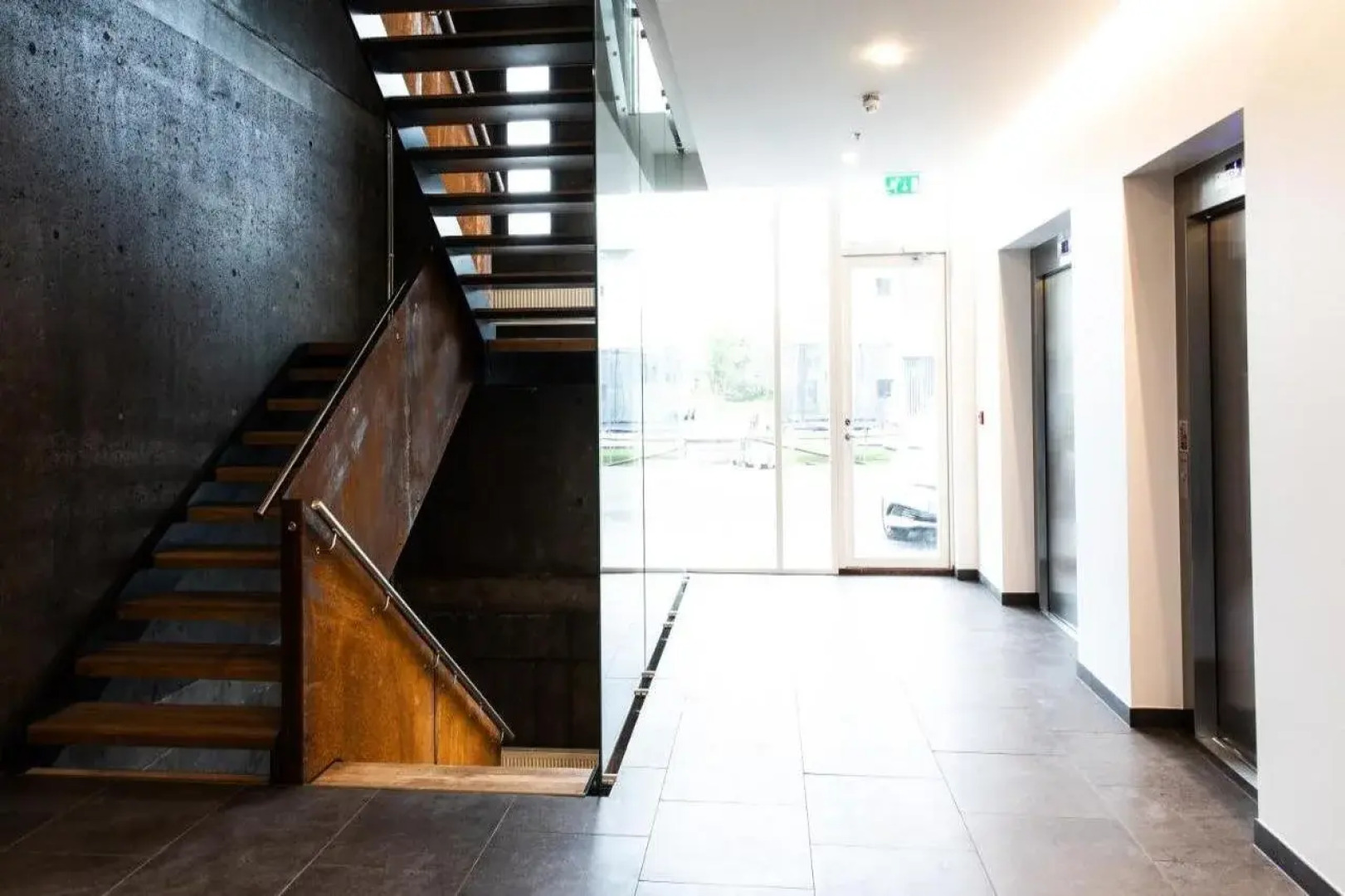 Отель South Coast