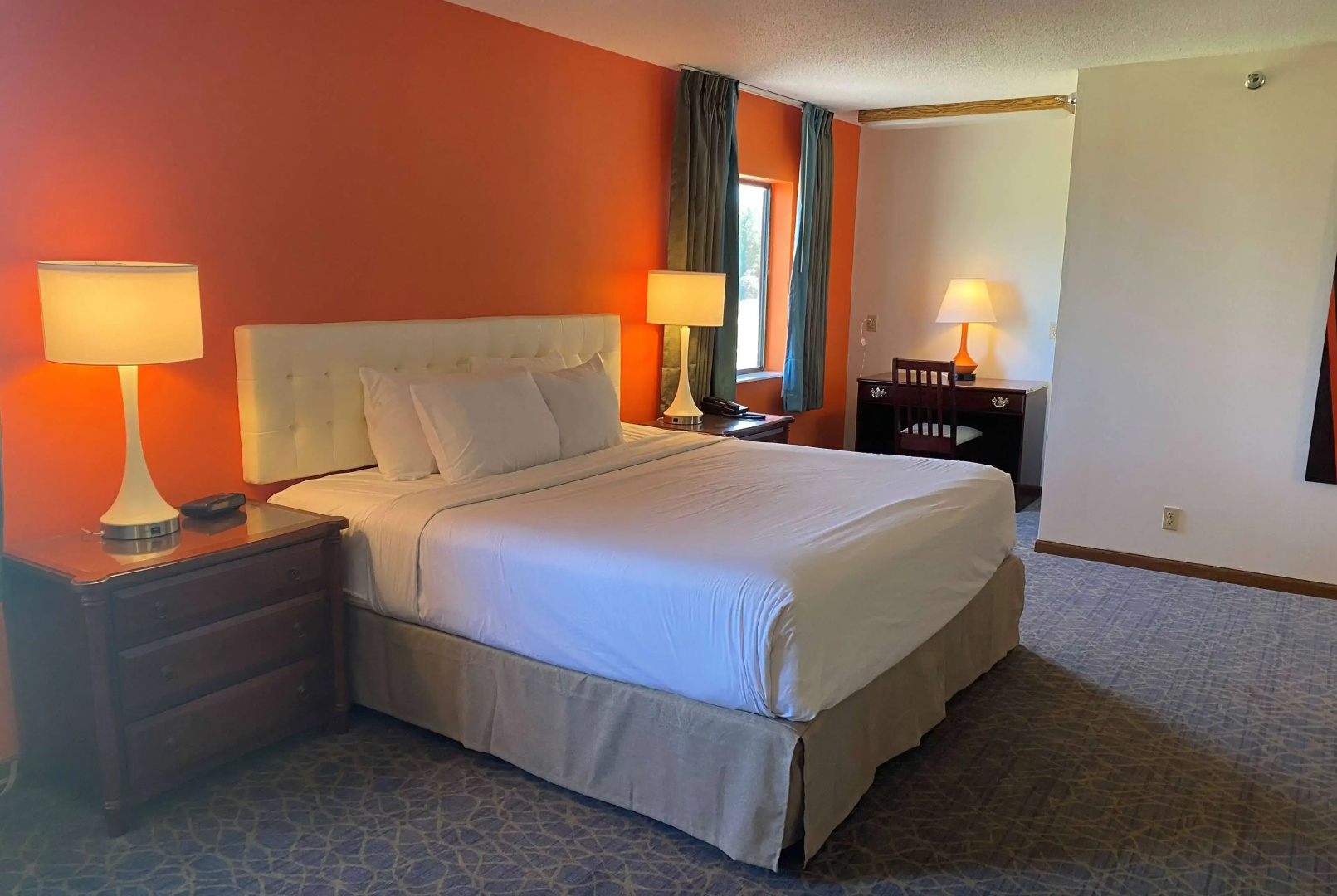 Howard Johnson by Wyndham Manteno