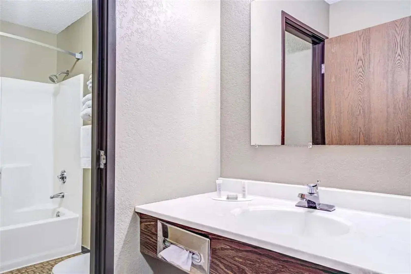 Super 8 by Wyndham Glencoe