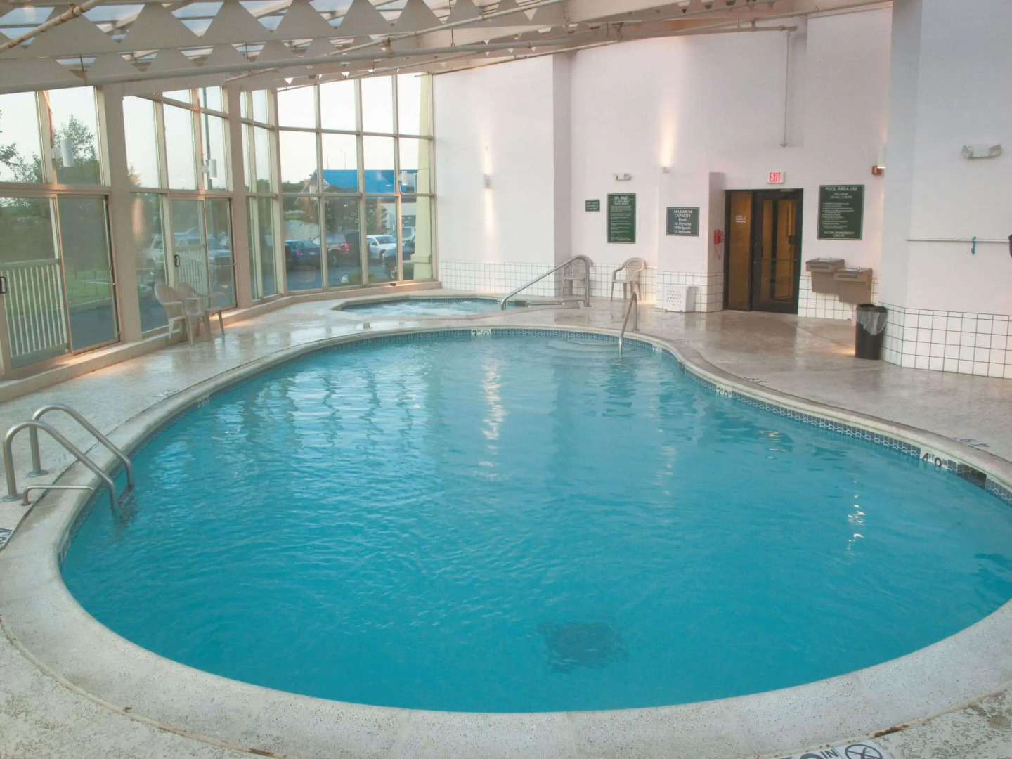 La Quinta Inn & Suites by Wyndham Chicago Gurnee