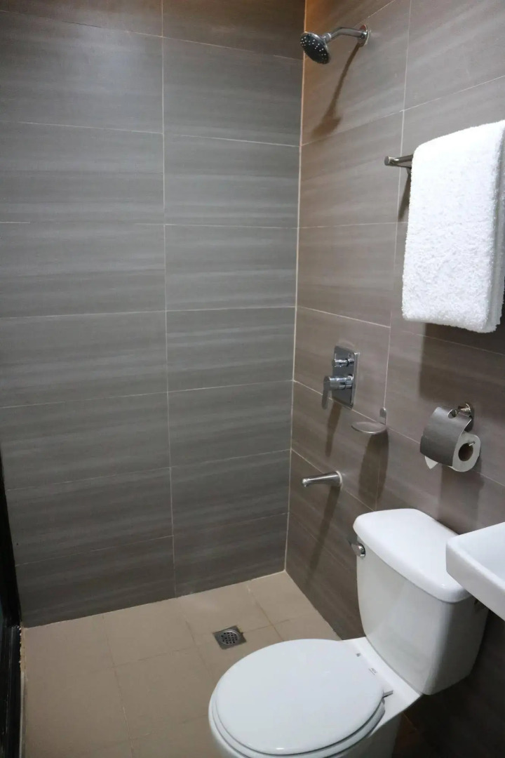 RedDoorz near Trade School Gensan