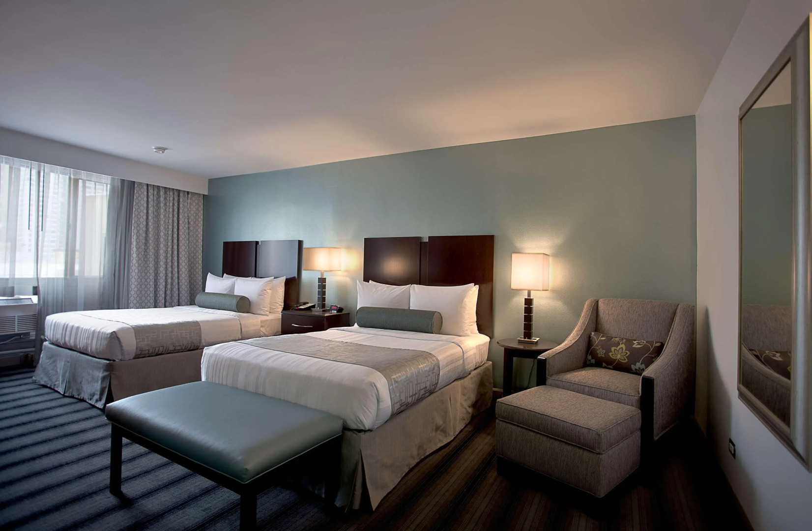 Best Western River North Hotel