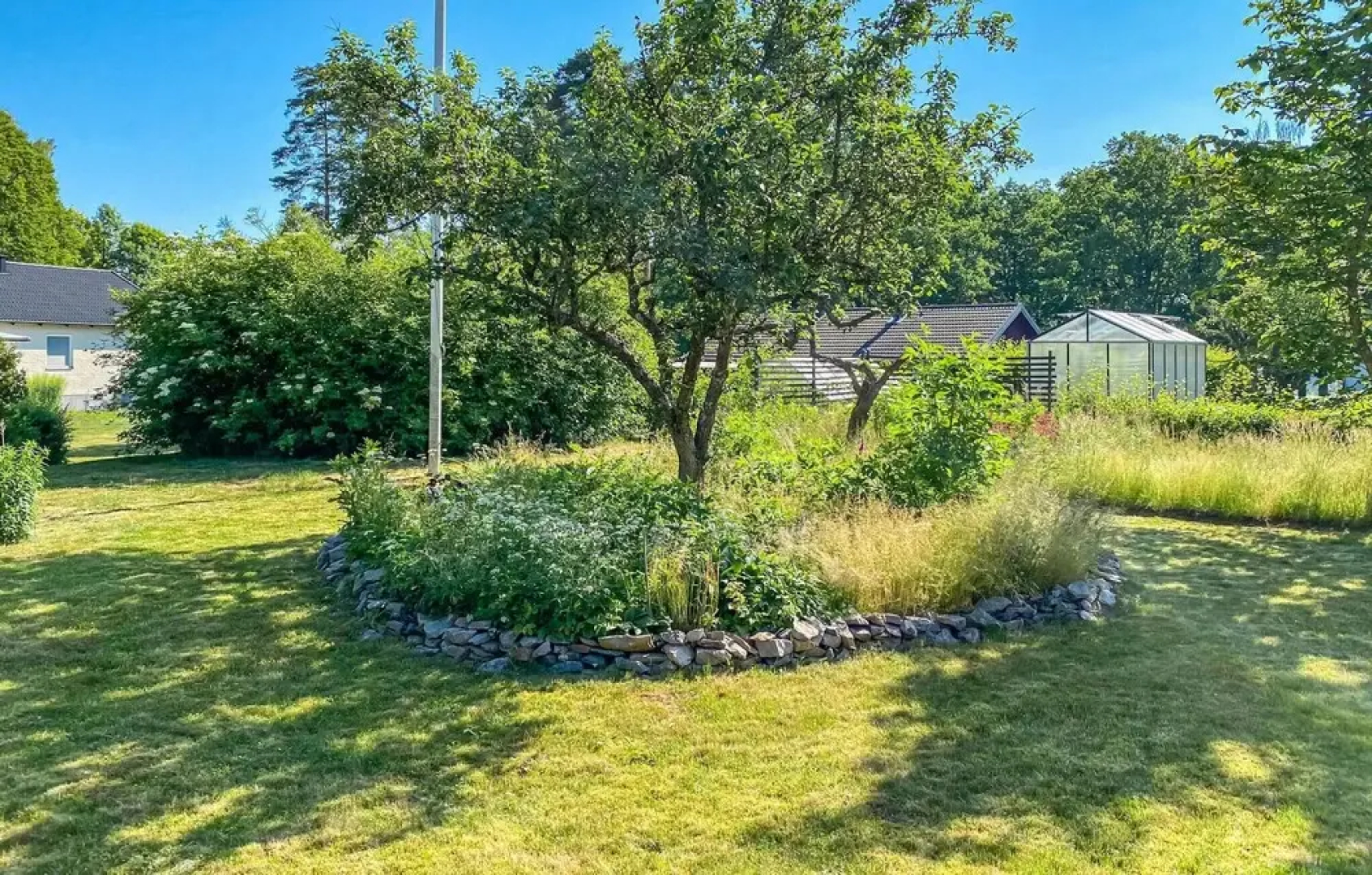 Awesome Home in Vittaryd With 5 Bedrooms and Wifi