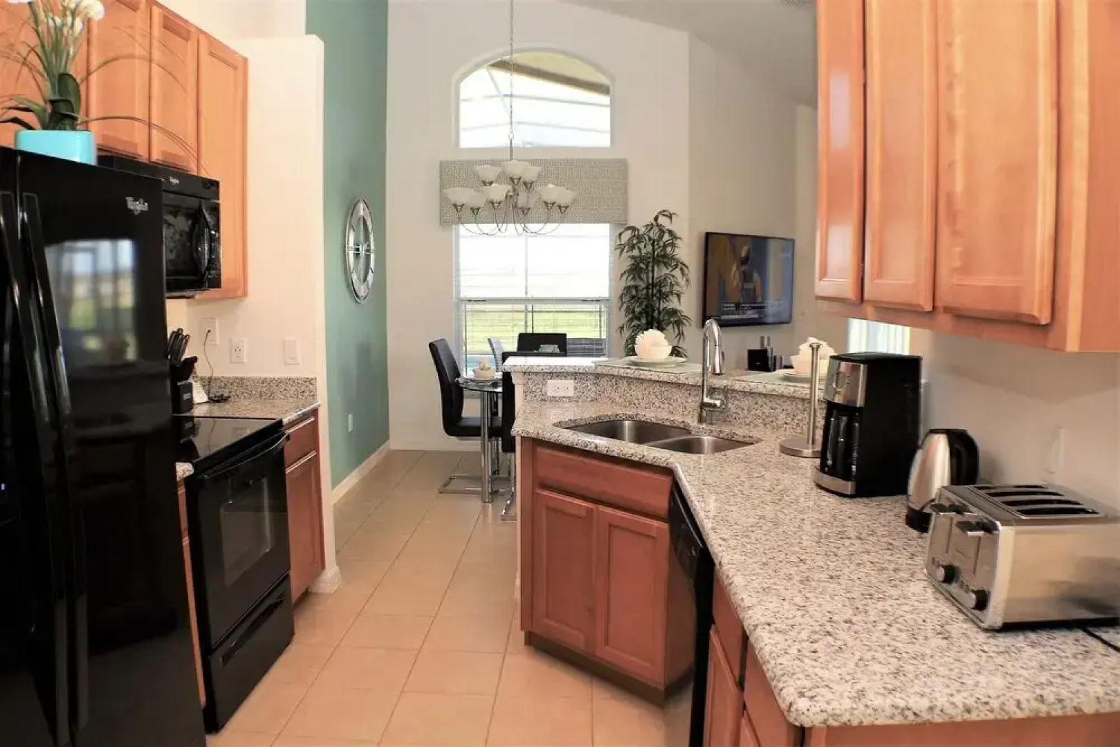 Gated Golf Course Private Pool Spa & Games Room