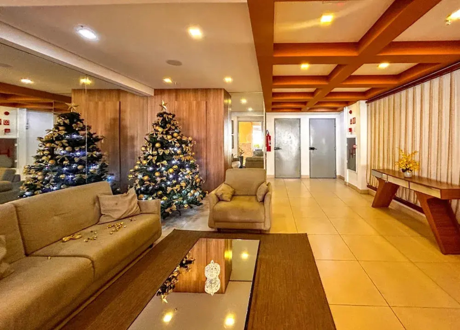 Timo Apto de Frente Para Praia do Boqueir o SP