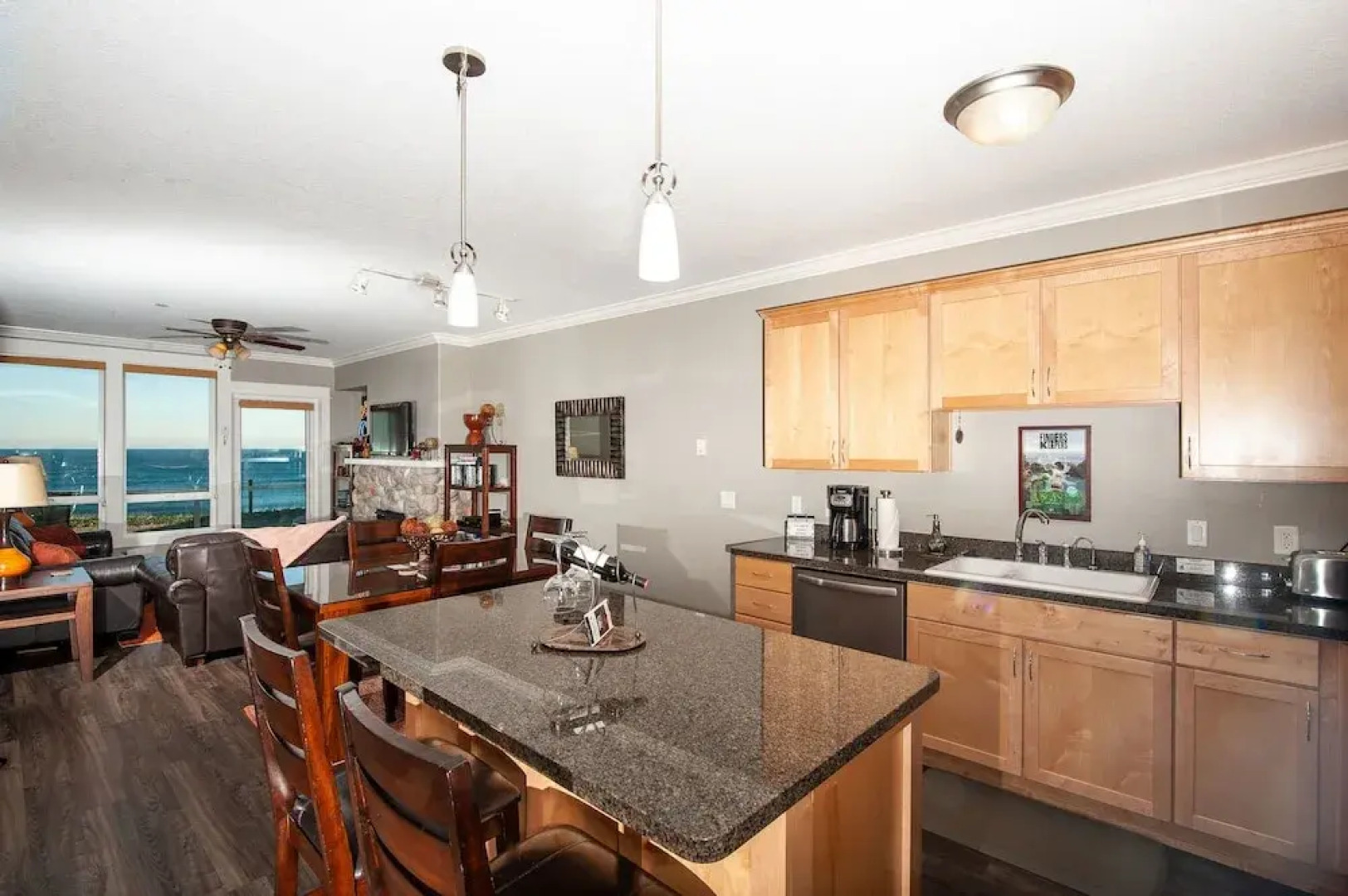 Keystone Vacation Rentals - Sea to Believe Condo